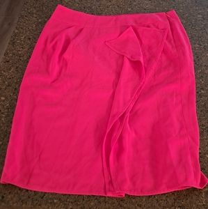 Gorgeous fuchsia skirt *classic cut, knee length - open to any offers!